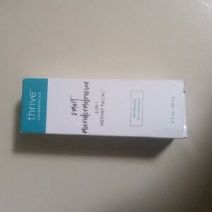 Thrive Causemetics Smart Microdermabrasion 2 in 1 Instant Facial NEW